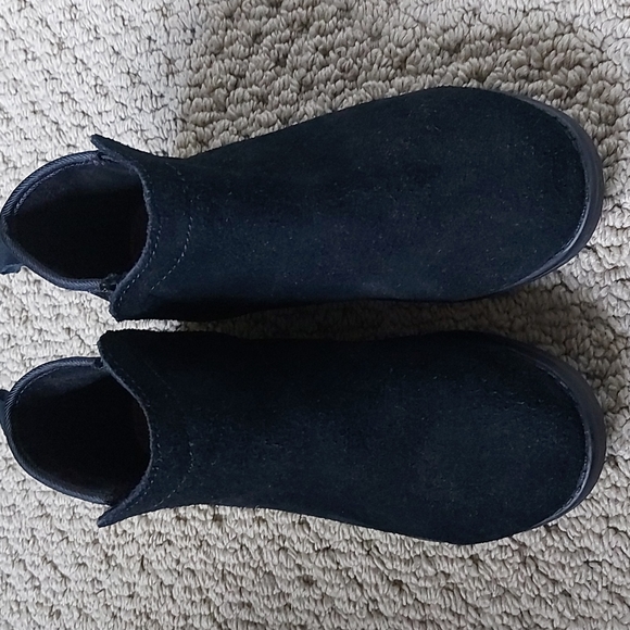 Girls TOMS Brand New booties size 12 - Picture 2 of 5
